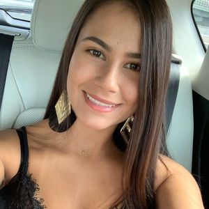 Meet your Posher, Vanessa